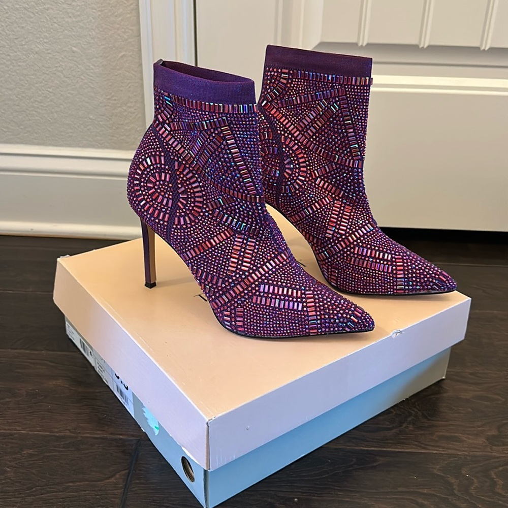 Thalia Sodi Kami Booties